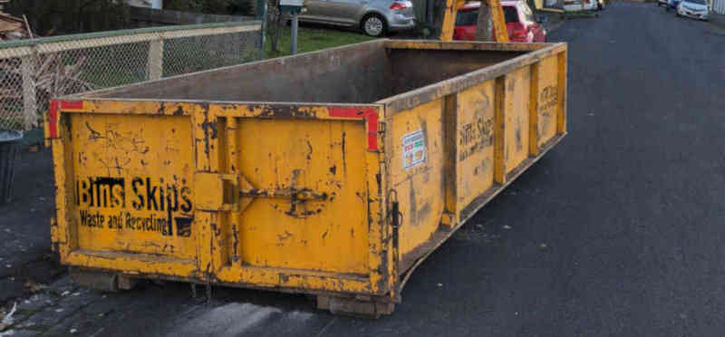 Cheap Mini Skip Bin Hire in Melbourne Info & Costs